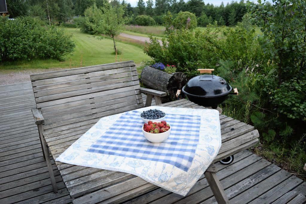 Hotel Hanhi Lapinjärvi Eksteriør billede